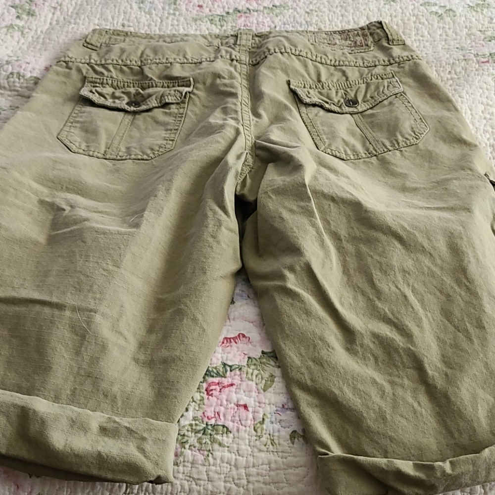 Life is good capris - Picture 3 of 6